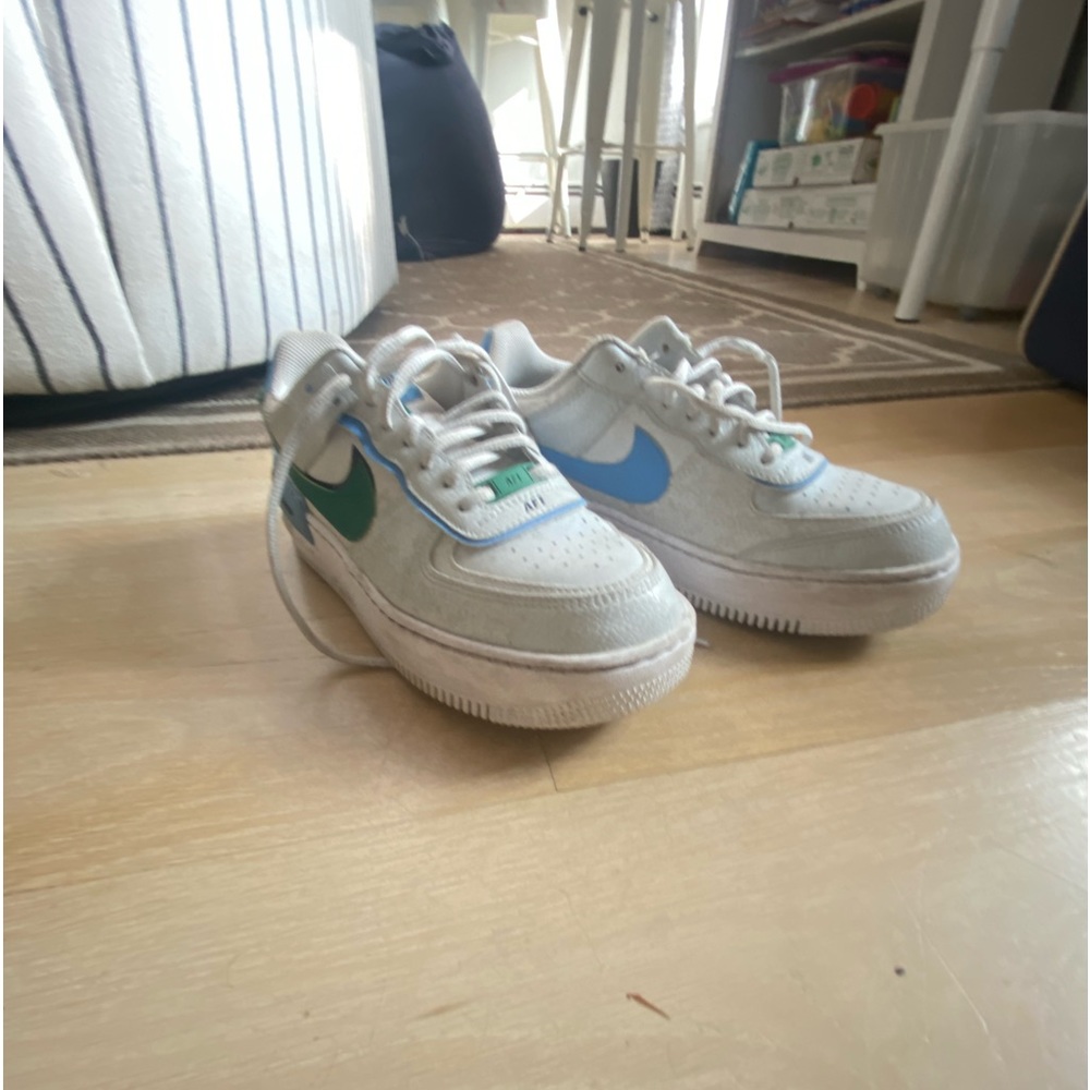 Nike AF1 (air force 1’s)